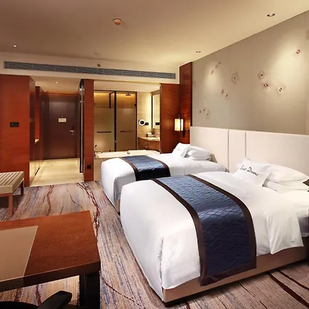 Doubletree By Hilton Guangzhou Science City-Free Shuttle Bus Service During Canton Fair Period Exterior photo