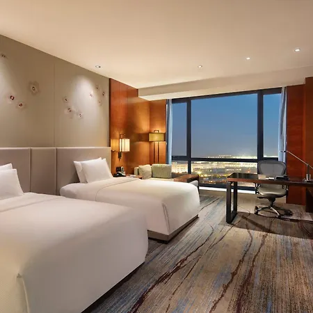 Doubletree By Hilton Guangzhou Science City-Free Shuttle Bus Service During Canton Fair Period Exterior photo