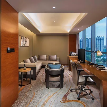 Doubletree By Hilton Guangzhou Science City-Free Shuttle Bus Service During Canton Fair Period Exterior photo