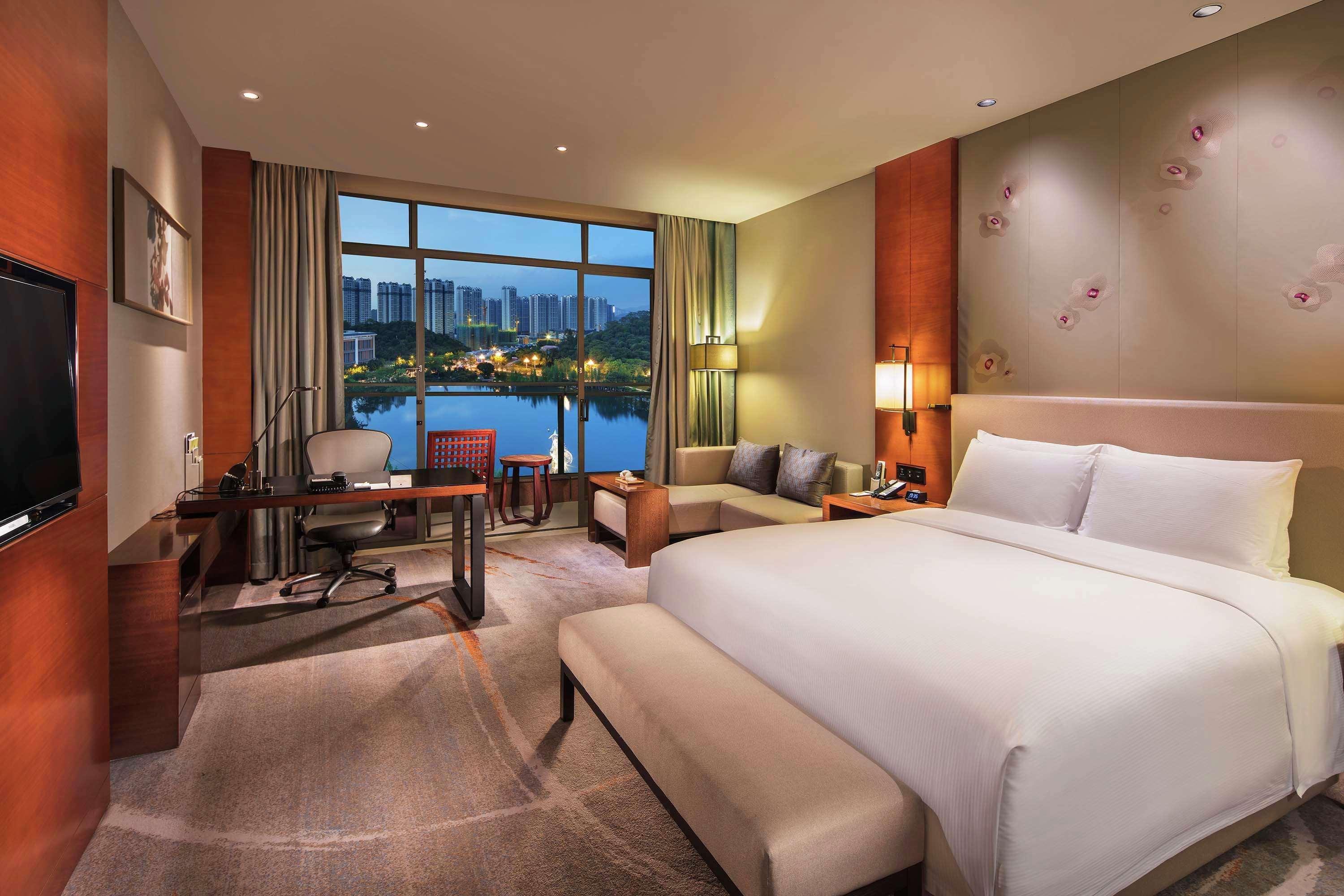 Doubletree By Hilton Science City-free Shuttle Bus Service During Fair Period 酒店