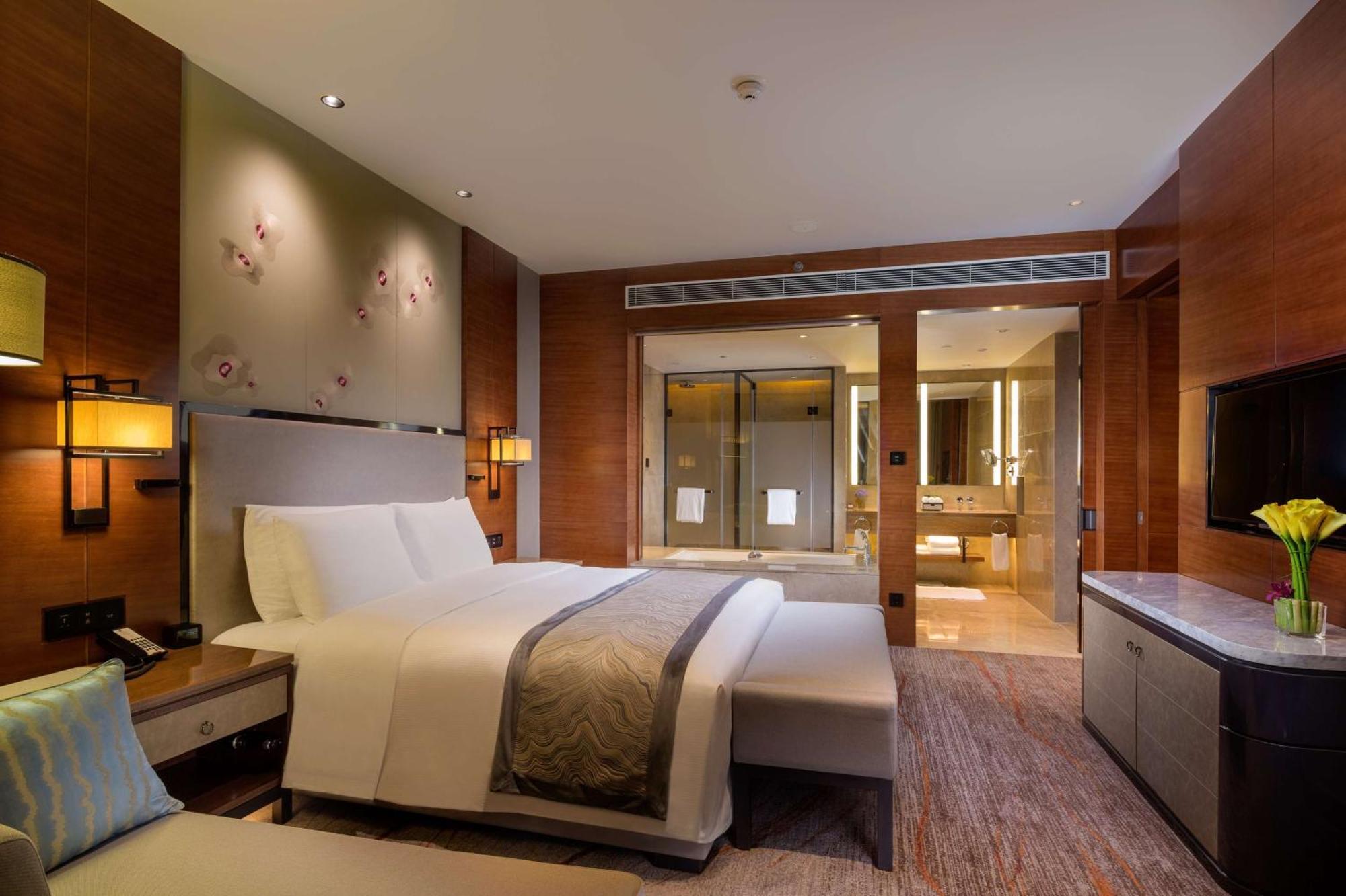 酒店 Doubletree By Hilton Science City-free Shuttle Bus Service During Fair Period